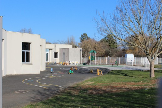 ecole maternelle st ex cours